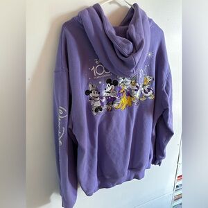 Women’s Large Walt Disney world hoodie